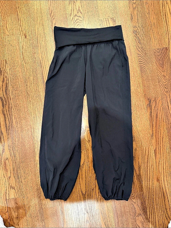 lululemon athletica Pants - lululemon Black Fold over side slit Jogger Pants